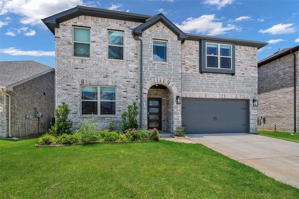1500 Laurel Avenue, Aubrey, TX 76227