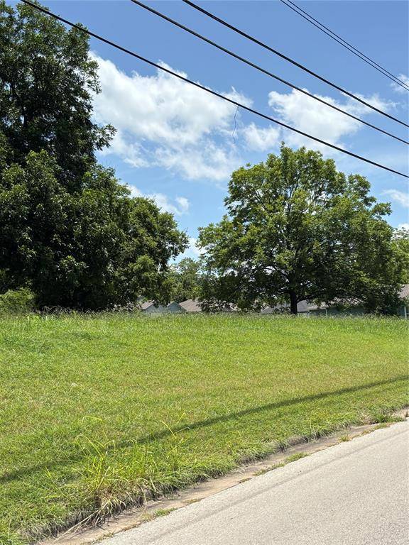 Greenville, TX 75401,1612 Wright Street