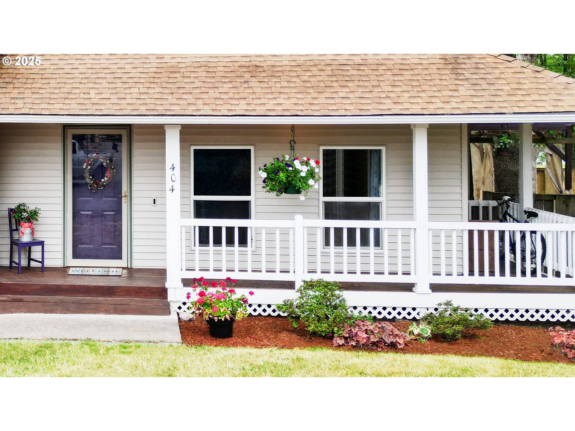 Newberg, OR 97132,404 E BRANDON DR