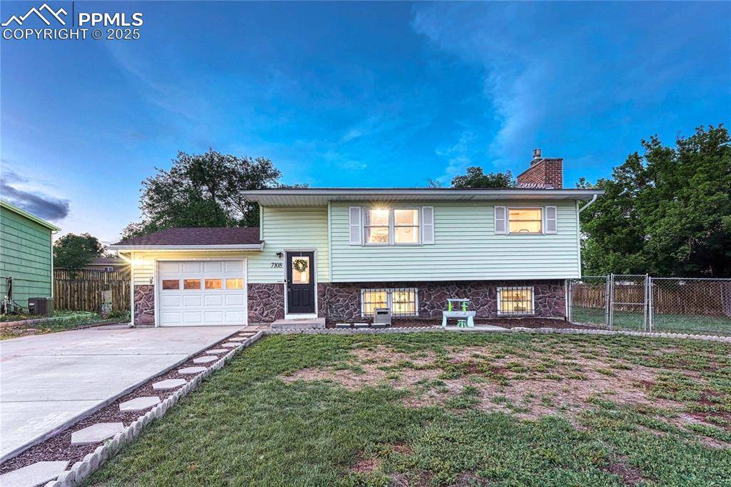 7108 Chippewa RD, Colorado Springs, CO 80915