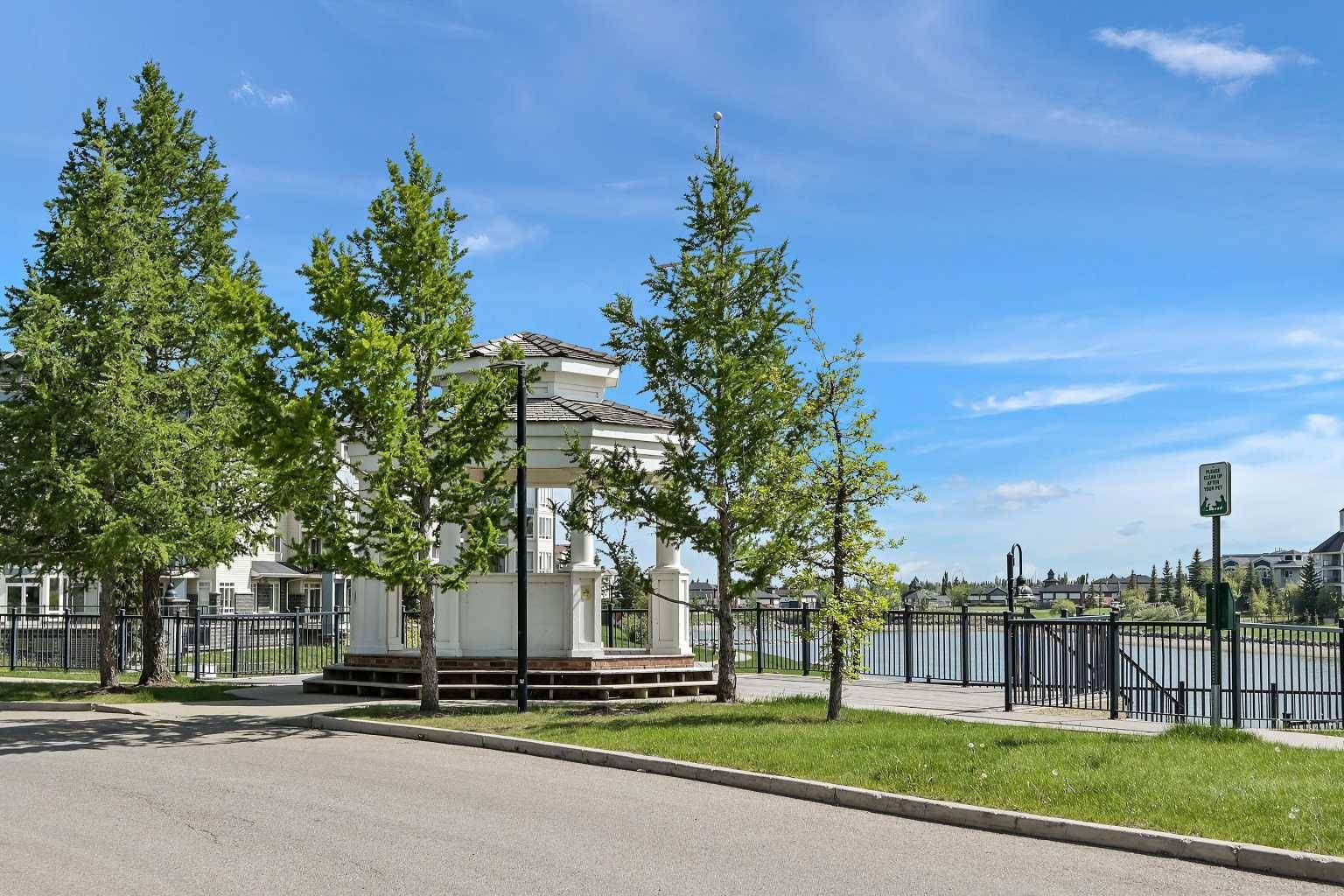 Calgary, AB T3K 0W5,10 Country Village PARK Northeast #3404