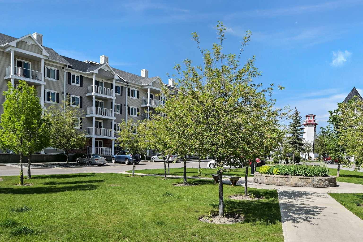 Calgary, AB T3K 0W5,10 Country Village PARK Northeast #3404