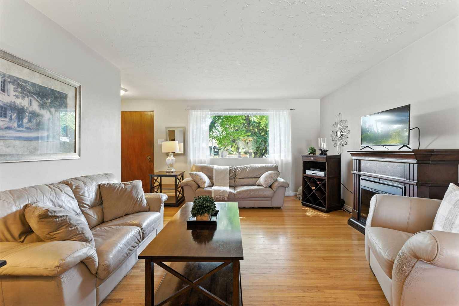 Calgary, AB T2L 1K3,68 Butler CRES Northwest