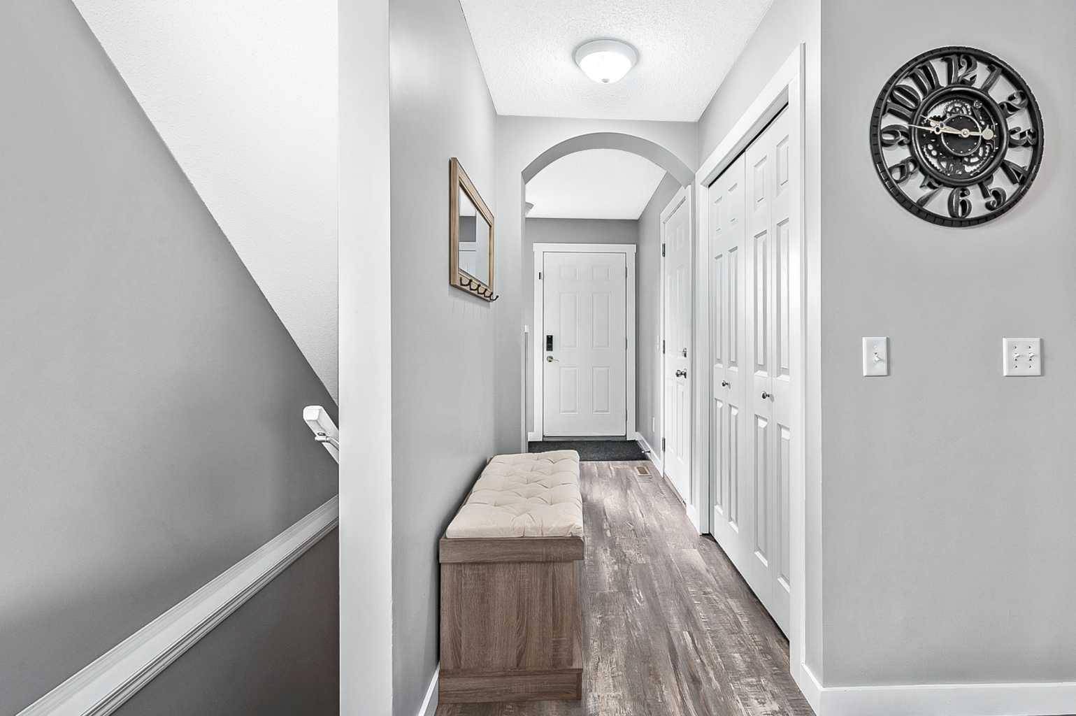 Calgary, AB T2Y 4X7,95 Eversyde PT SW