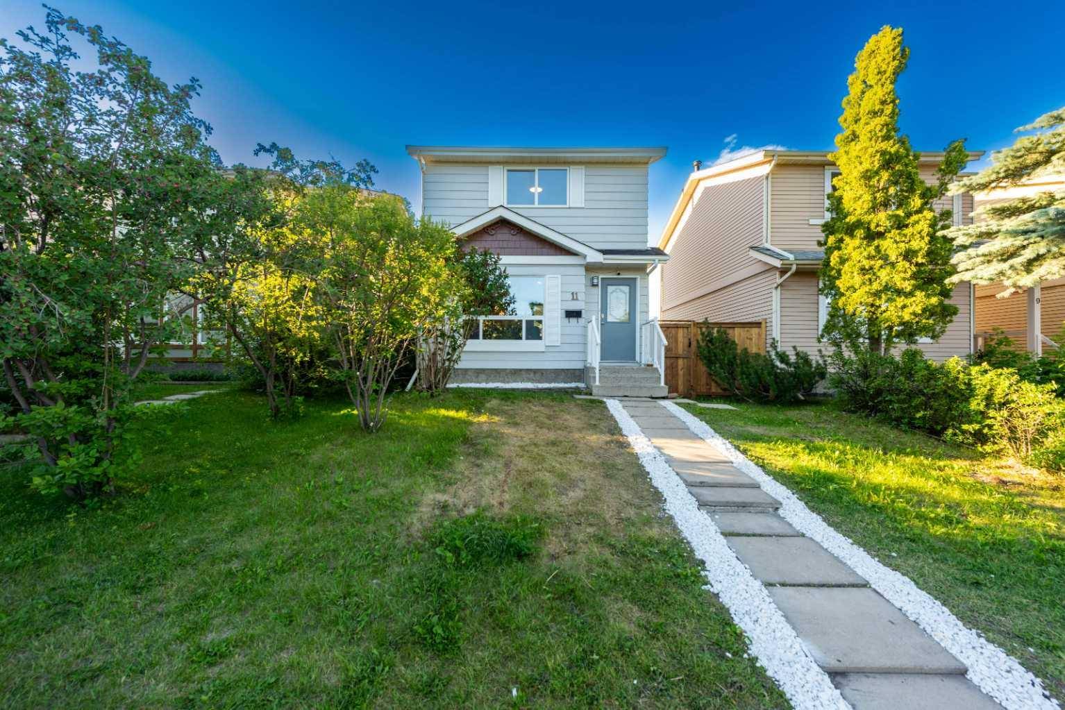 Calgary, AB T2B 2W2,11 Erin Ridge RD Southeast