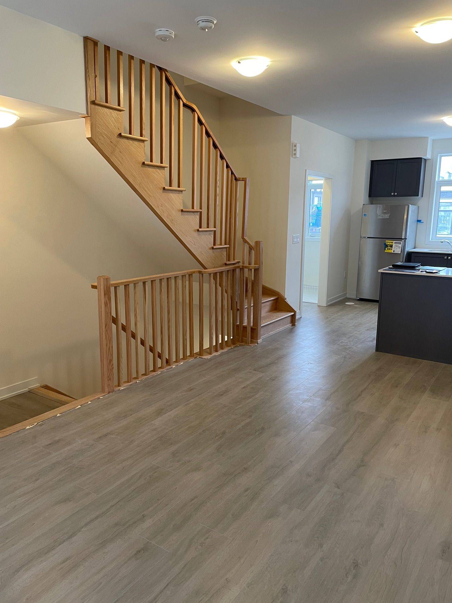 Pickering, ON L1X 0S9,1695 Dersan ST #1102