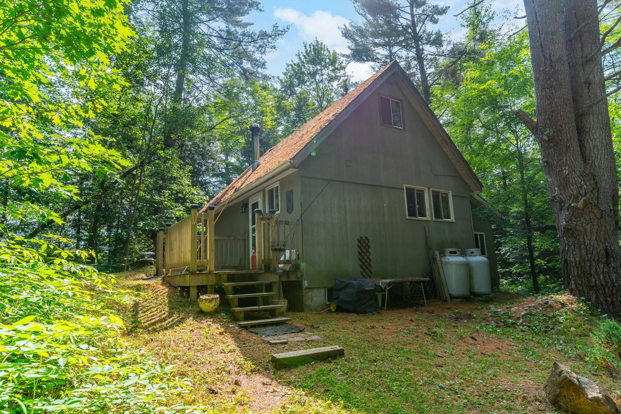 1083 Fairy Falls RD, Lake Of Bays, ON P0B 1A0