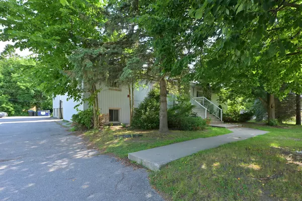 Essa, ON L0M 1B2,254 Centre ST E