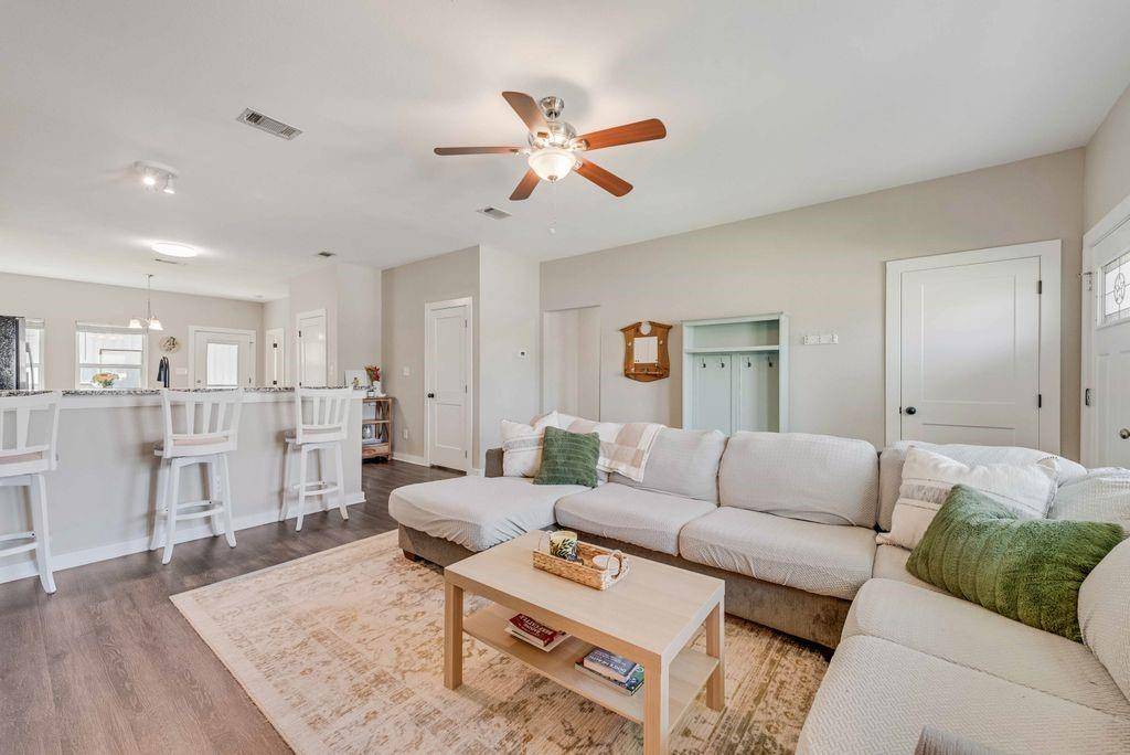 Pottsboro, TX 75076,103 Texas Street