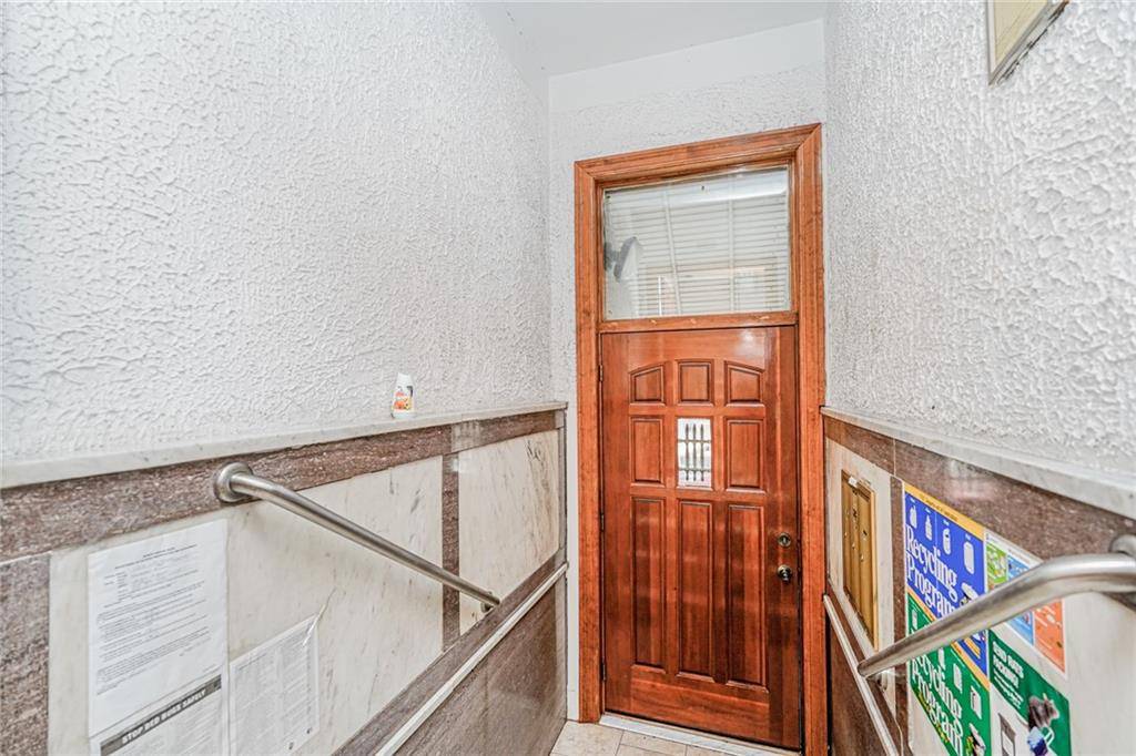 Brooklyn, NY 11228,1519 71st ST
