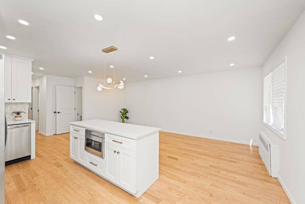 Brooklyn, NY 11236,1110 East 101st ST