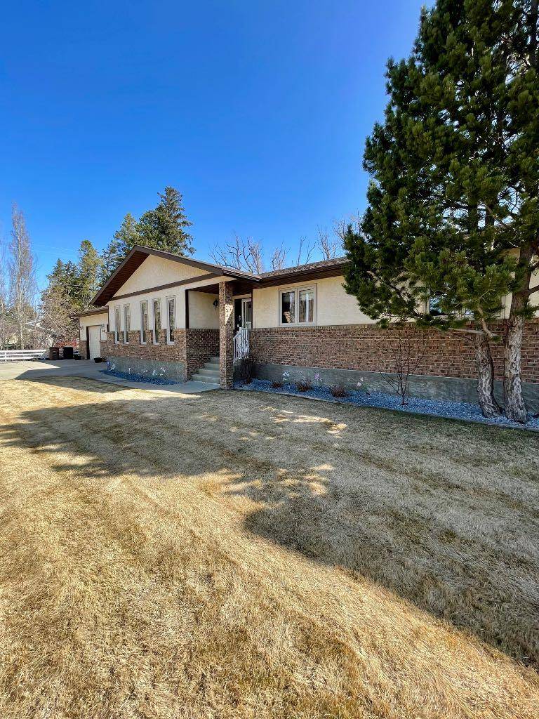 642 Prairie Meadows Close West, Brooks, AB T1R 0C9