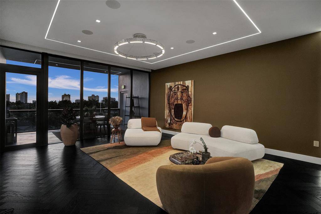 Fort Lauderdale, FL 33301,20 Isle Of Venice Dr #Penthouse 2