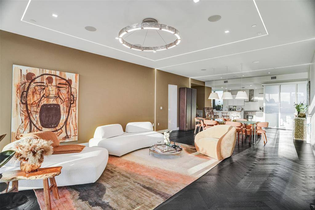Fort Lauderdale, FL 33301,20 Isle Of Venice Dr #Penthouse 2