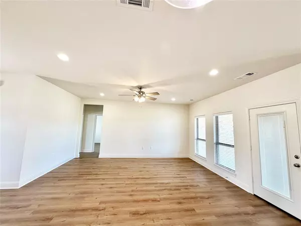 Lindsay, TX 76250,503 John Jr Drive