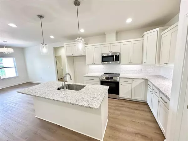 Lindsay, TX 76250,503 John Jr Drive