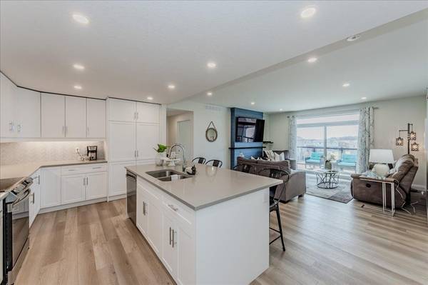 Centre Wellington, ON N1M 0J9,99B Farley RD #207