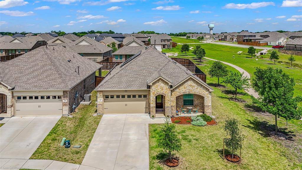 816 Grapefruit Court, Forney, TX 75126