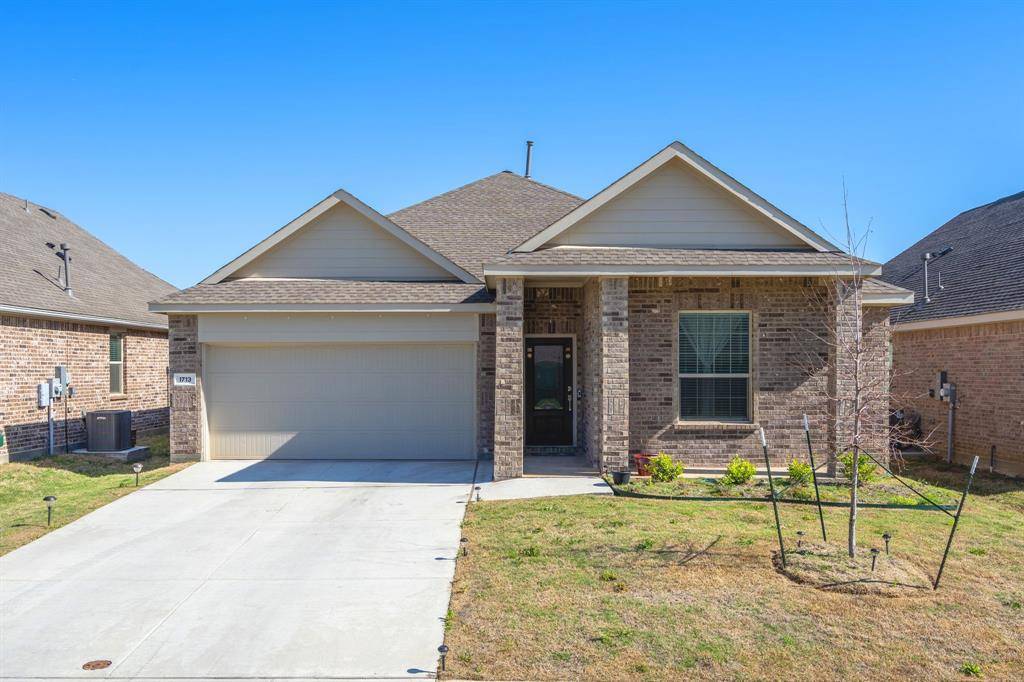 Little Elm, TX 75068,1713 Lake Grove Drive