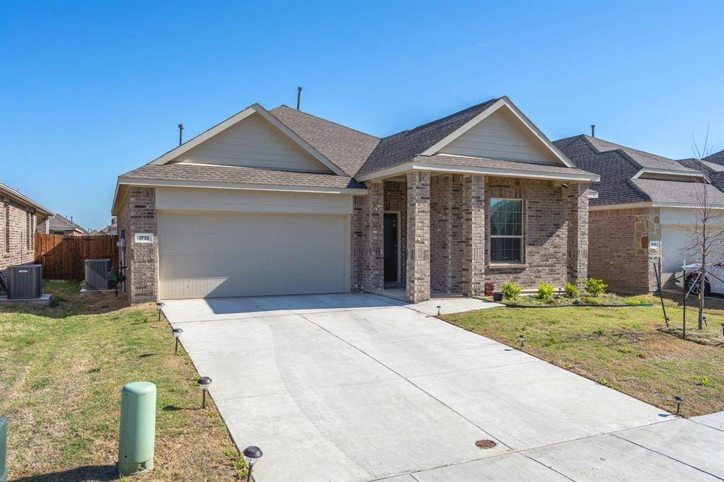 Little Elm, TX 75068,1713 Lake Grove Drive