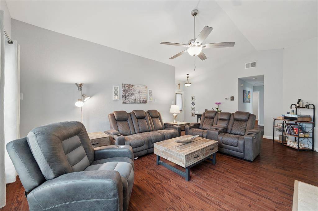 Euless, TX 76039,306 Rosemary Lane