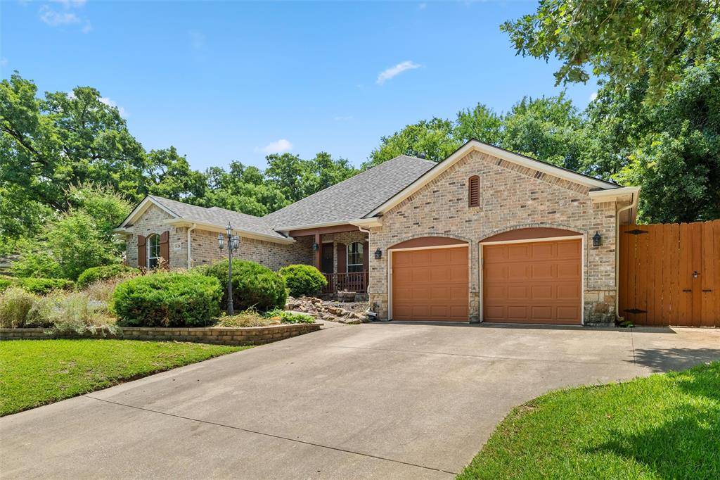 Bedford, TX 76022,628 Merrill Drive