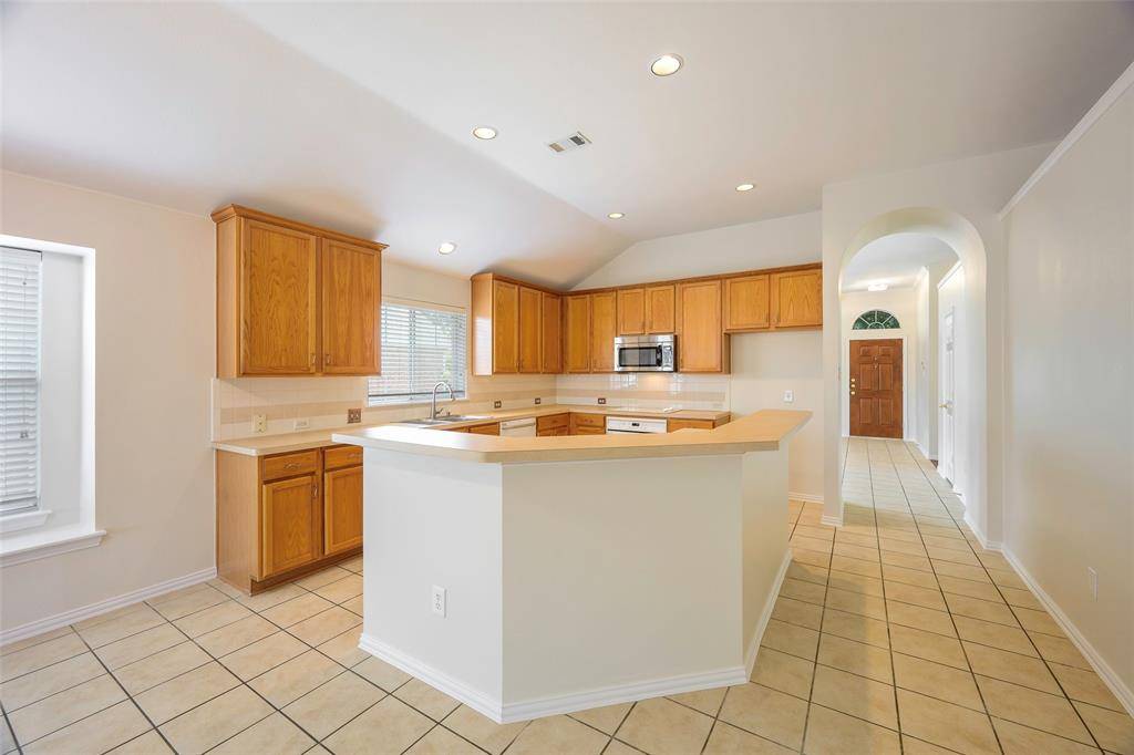 The Colony, TX 75056,6101 Apache Drive