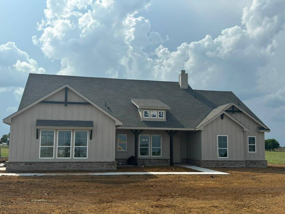 2325 Quartz Street, Krum, TX 76249