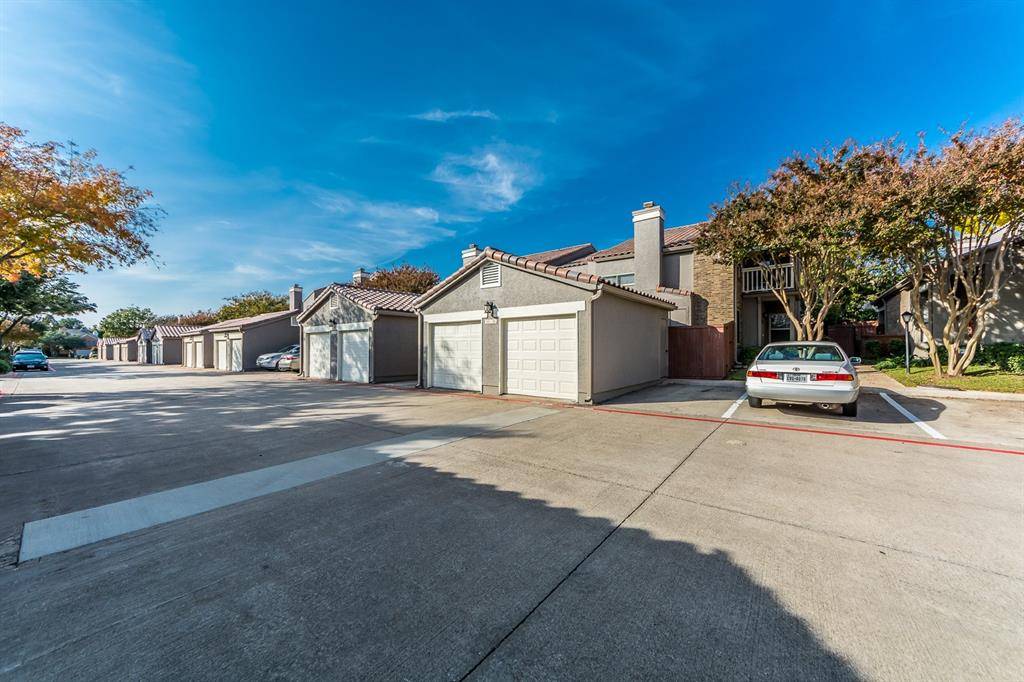 Dallas, TX 75287,4242 CAPISTRANO #217