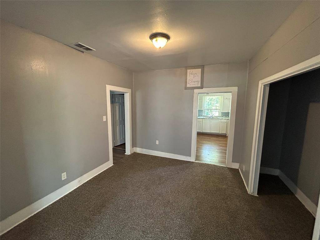 Whitesboro, TX 76273,408 Water Street