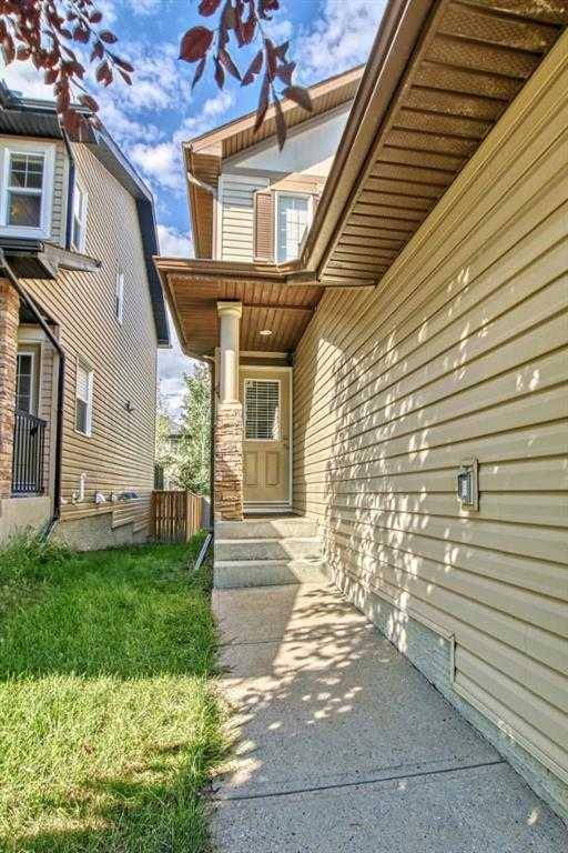 Calgary, AB T3R0C4,107 Kincora Glen RD NW