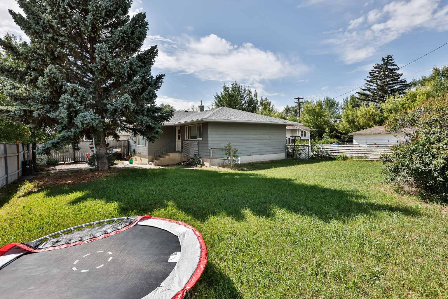 Lethbridge, AB T1H 1H3,1301 9 AVE North
