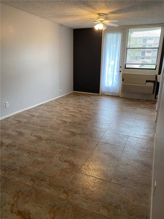 Coral Springs, FL 33065,2701 Riverside Dr #209-B