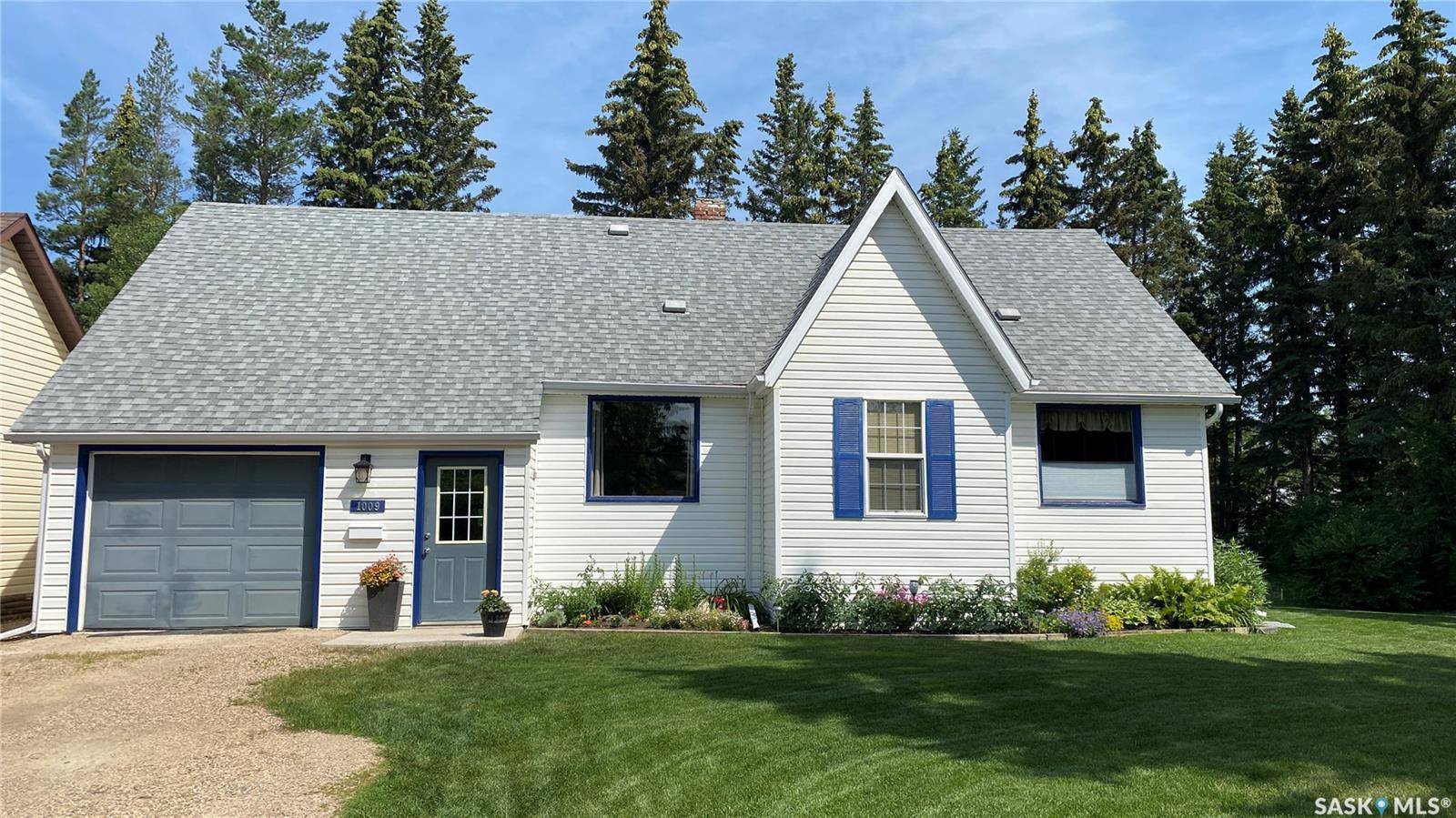 1007 110th AVENUE, Tisdale, SK S0E 1T0
