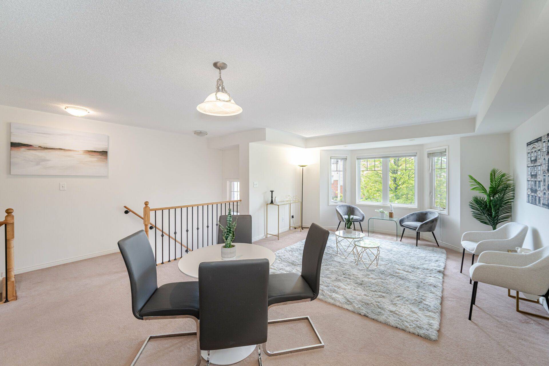 Mississauga, ON L5M 0P7,3375 Thomas ST #4