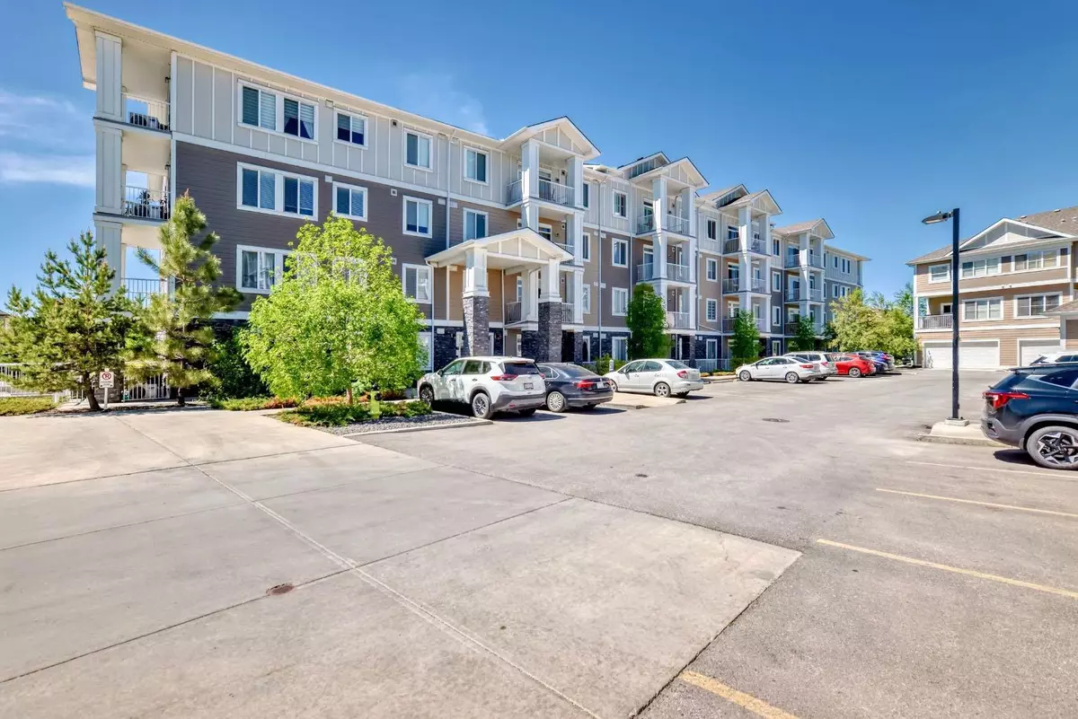 Calgary, AB T3M2L7,522 Cranford DR Southeast #2310