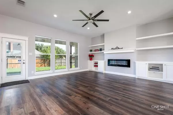 802 Waters Edge Drive, Abilene, TX 79602