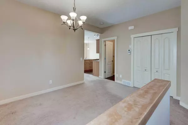 Calgary, AB T2Z 0L1,1620 Copperfield BLVD SE