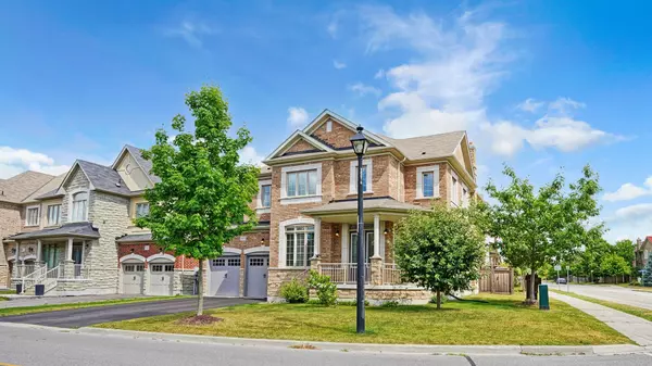 Newmarket, ON L3X 3H7,1070 Wilbur Pipher CIR