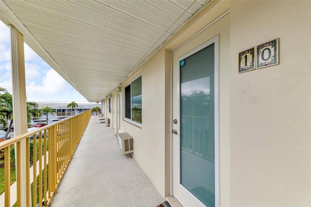 Boca Raton, FL 33432,11 SW 4th Ave #10