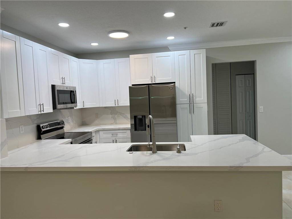 Miramar, FL 33027,4602 SW 160 AV #511