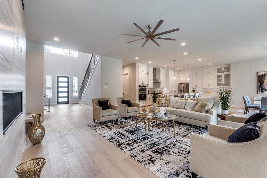 Dallas, TX 75218,10721 Clearbrook Lane