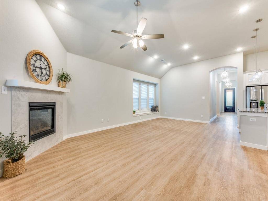 Aubrey, TX 76227,3517 Palmetto Avenue