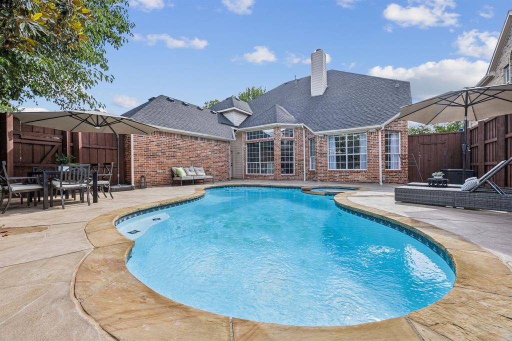 Allen, TX 75013,406 Misty Meadow Drive