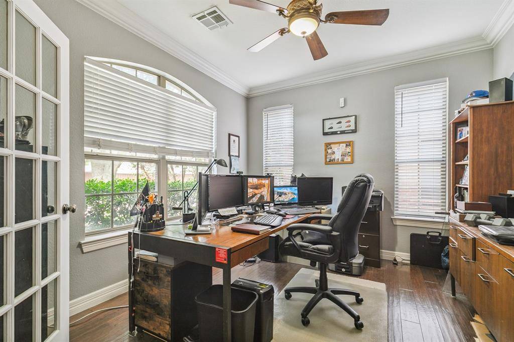Mckinney, TX 75070,5804 Silver Leaf Drive
