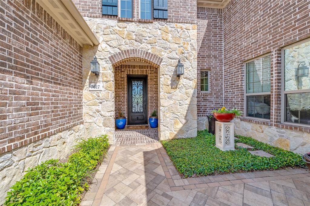 The Colony, TX 75056,7617 Windsor
