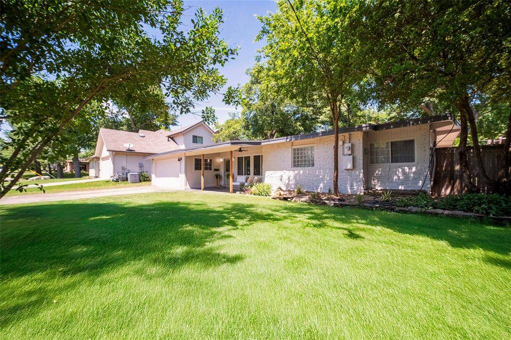 Dallas, TX 75238,8742 Mediterranean Drive