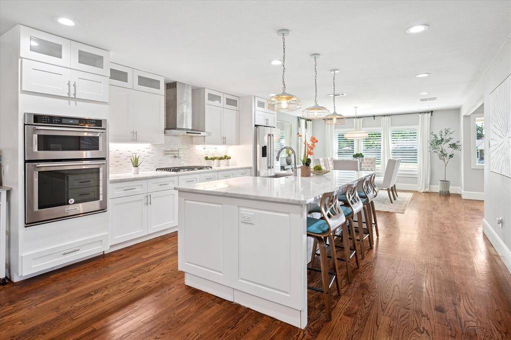 6100 Town Hill Lane, Dallas, TX 75214
