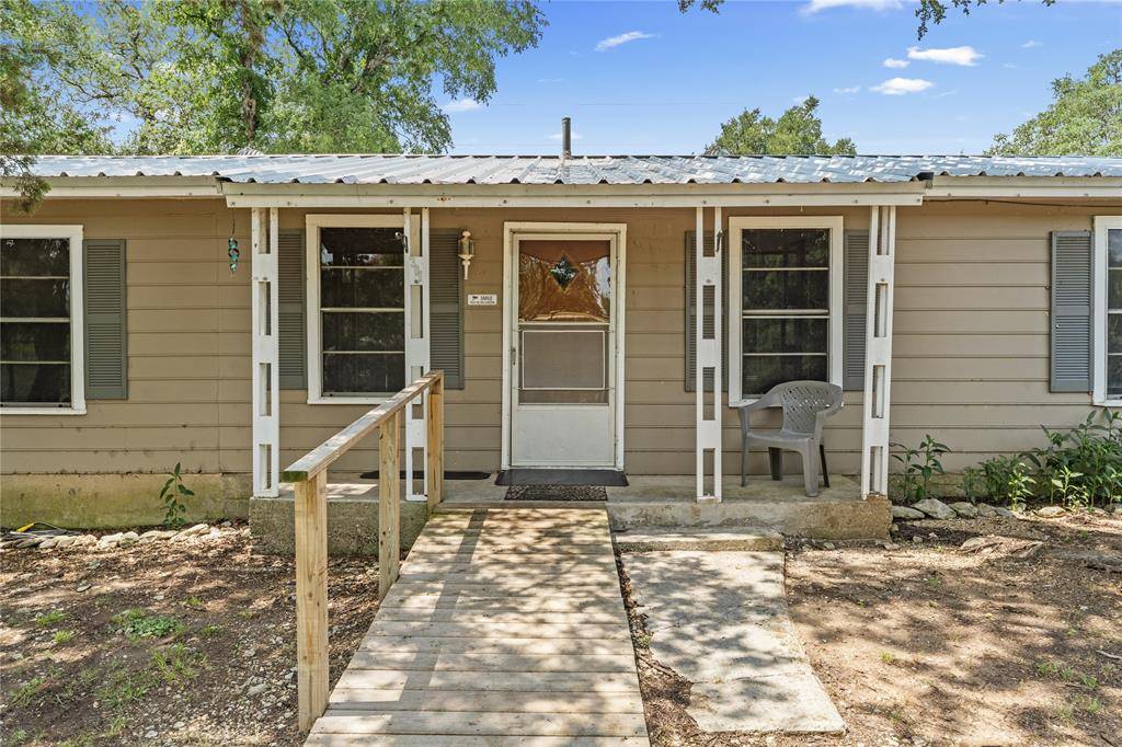 Clifton, TX 76634,300 County Road 1624