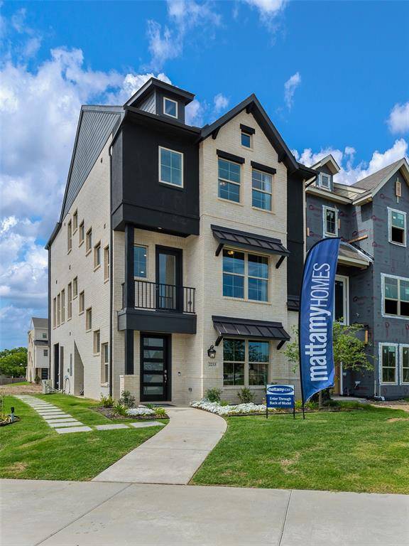 2233 Fort Bliss, Mesquite, TX 75149